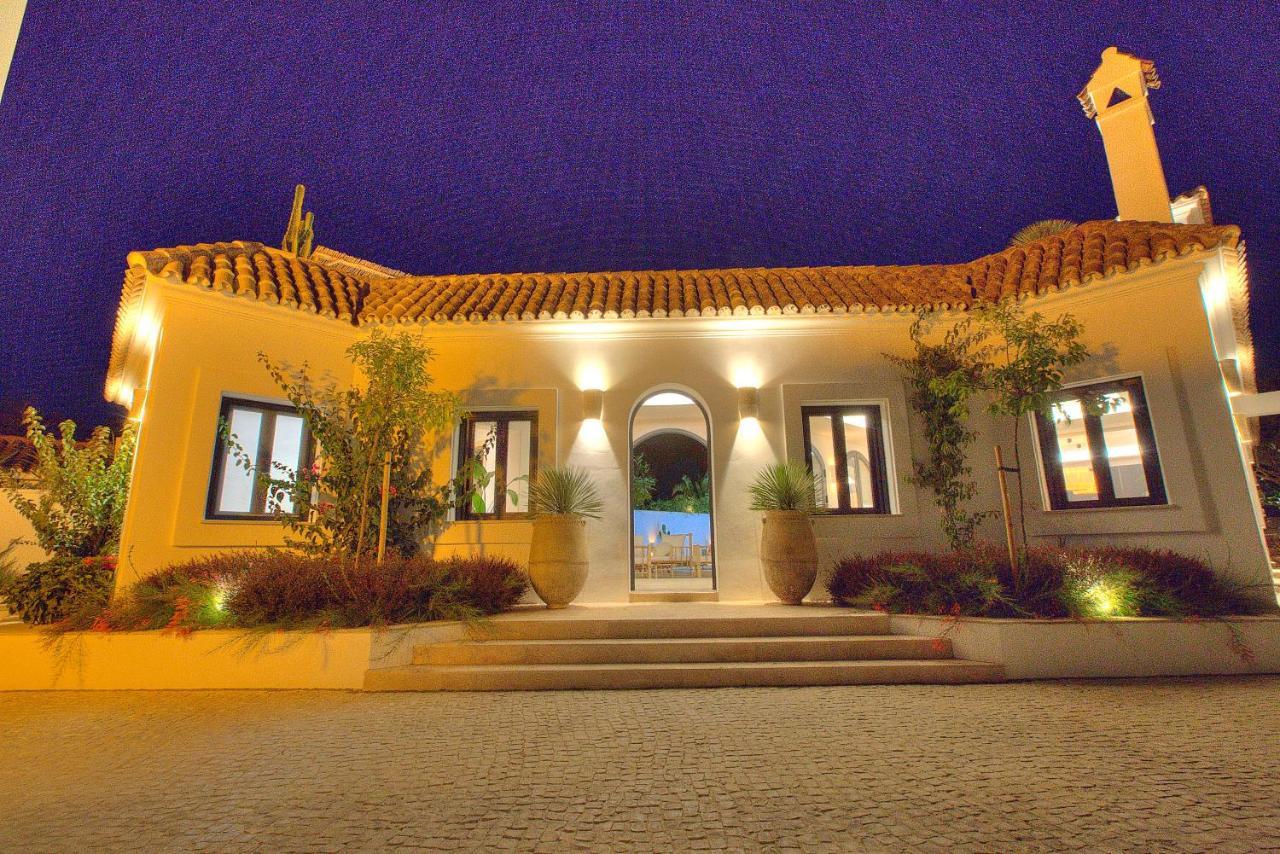 Villa Mas Tranquila - A Stylish Villa With Pool 150 M From The Beach Конил-де-ла-Фронтера Екстериор снимка
